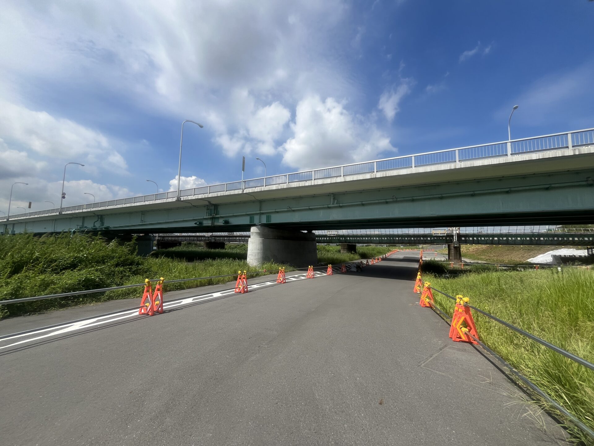 堀切橋と京成本線