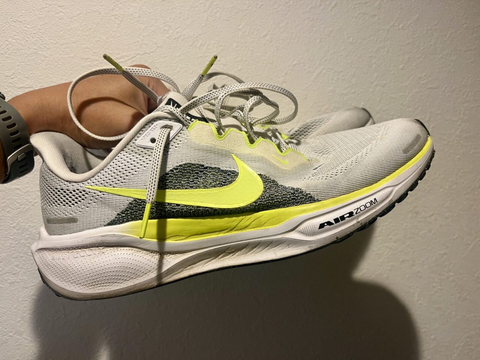 600キロ走ったペガサス41のミッドソール