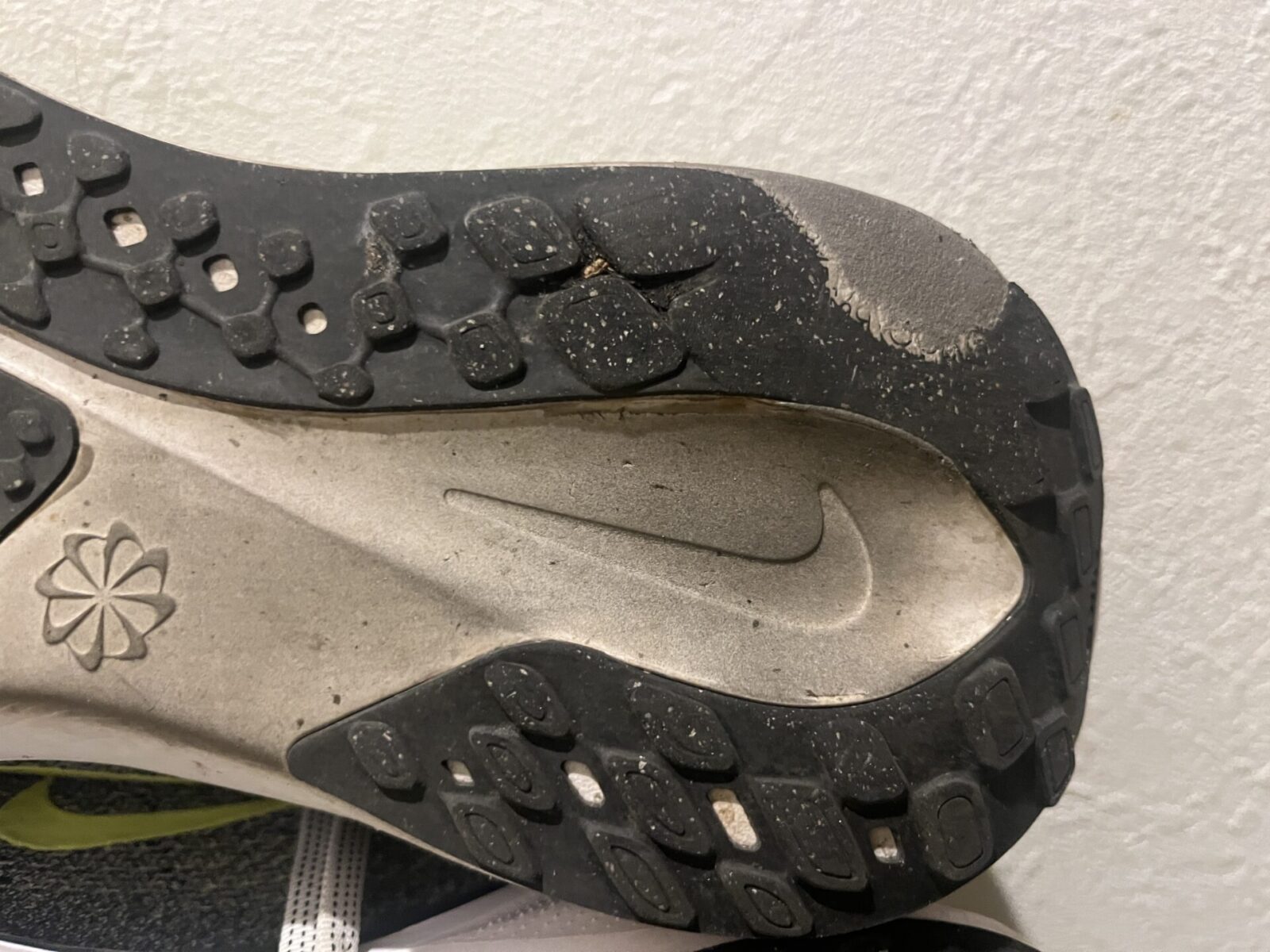 1000キロ走ったペガサス41のアウトソール