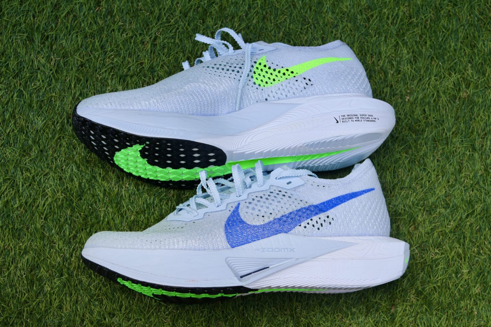 ヴェイパー３のミッドソール