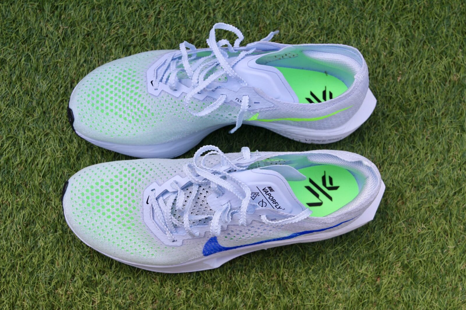 ヴェイパー３の履き口