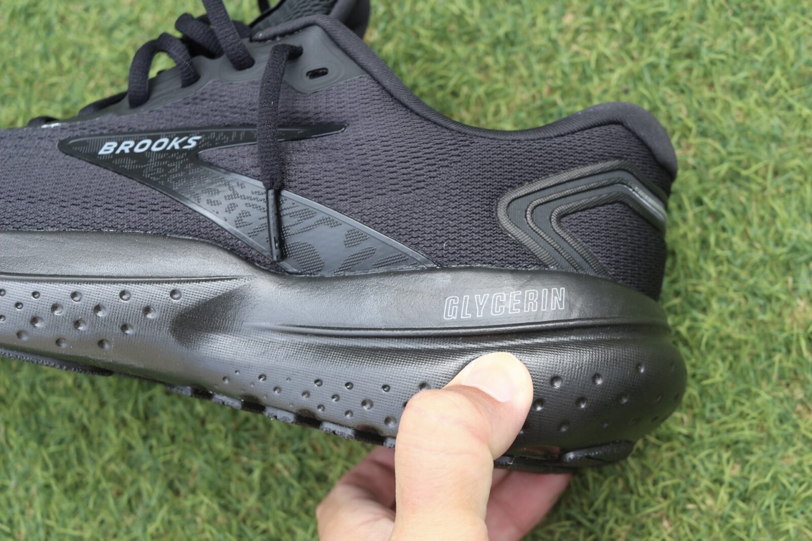 グリセリン21のミッドソール